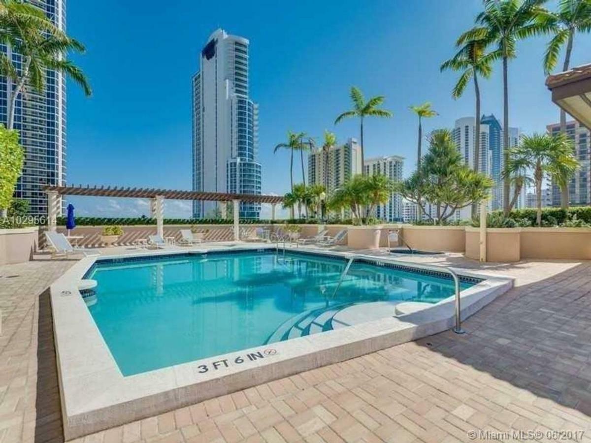 Stylish Modern 2Bd/2Bth Apt. Min To Beach Miami Beach Exterior foto